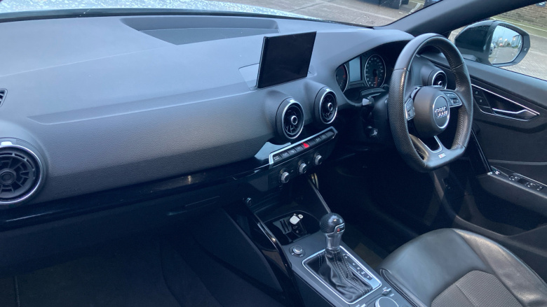 Audi Q2 30 TDI Black Edition 5dr S Tronic Diesel Estate